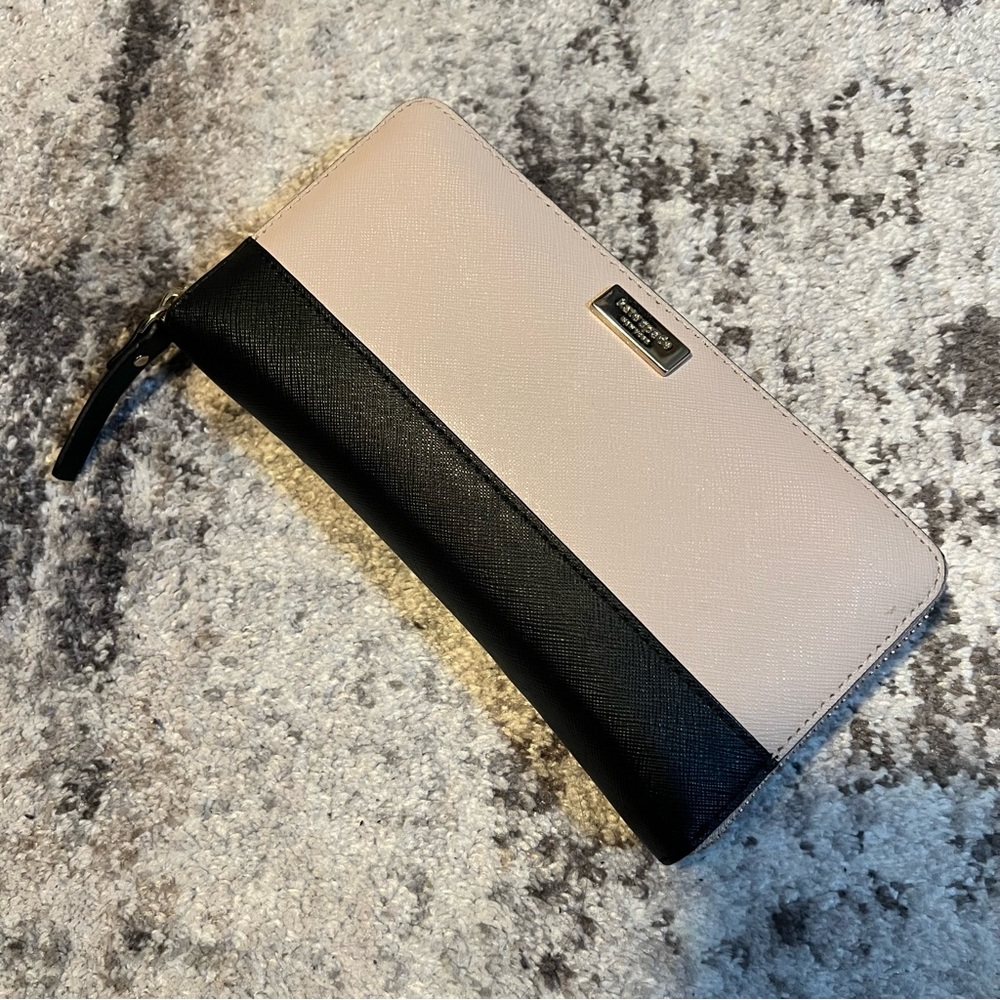 Kate Spade Laurel Way Neda Large Wallet